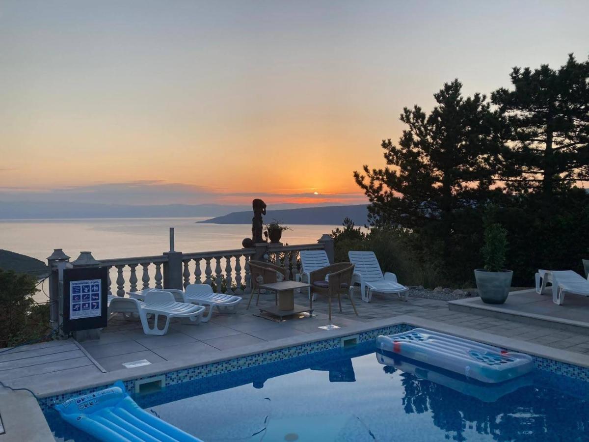 Casa Perla Holidays Jurasi Exteriör bild